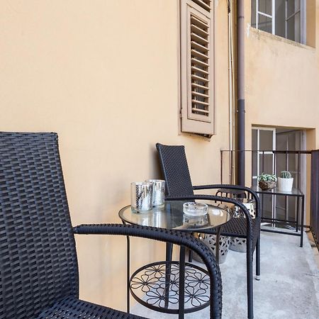 La Casa Di Gatsby Lusso In Pieno Centro Con Parcheggio Leilighet Gorizia Eksteriør bilde