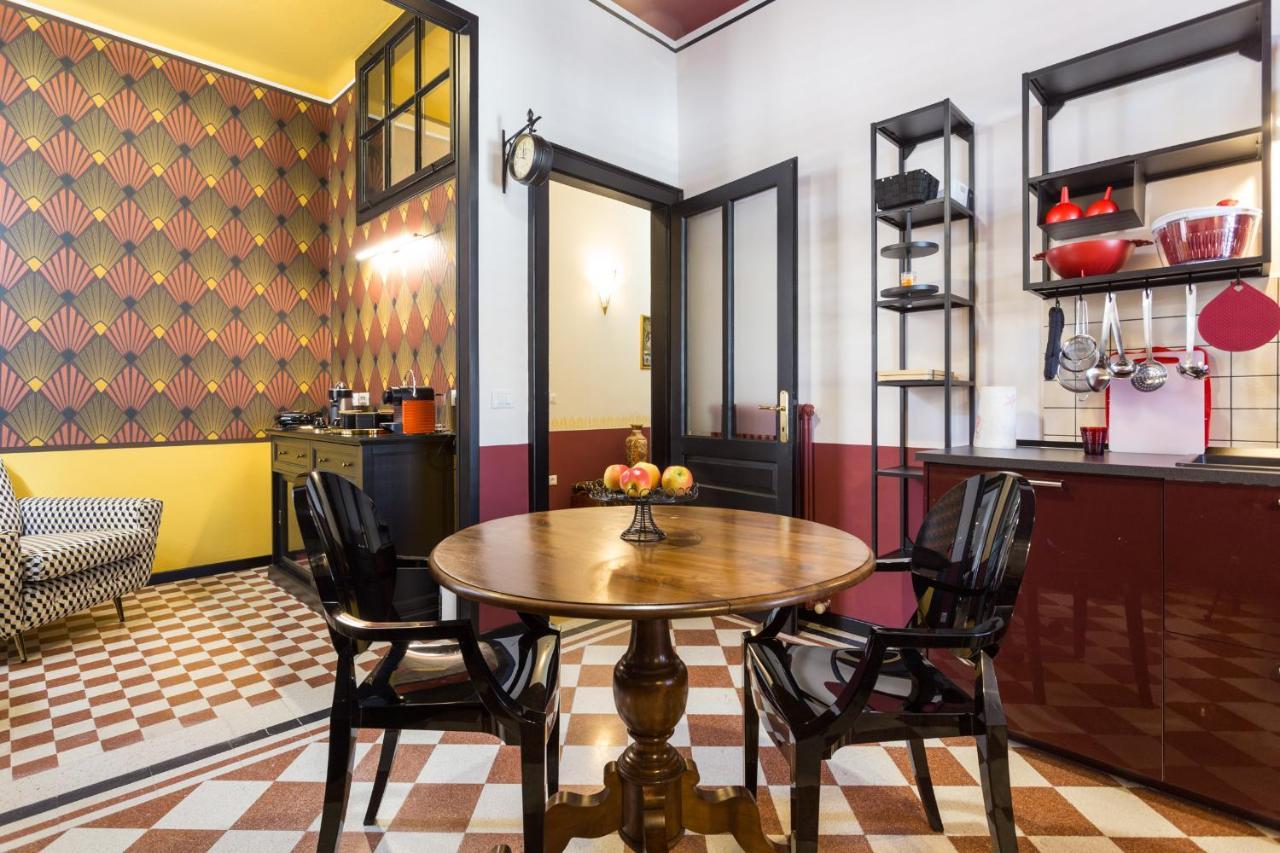 La Casa Di Gatsby Lusso In Pieno Centro Con Parcheggio Leilighet Gorizia Eksteriør bilde